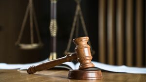 ilustrasi-sidang-mk-1_169